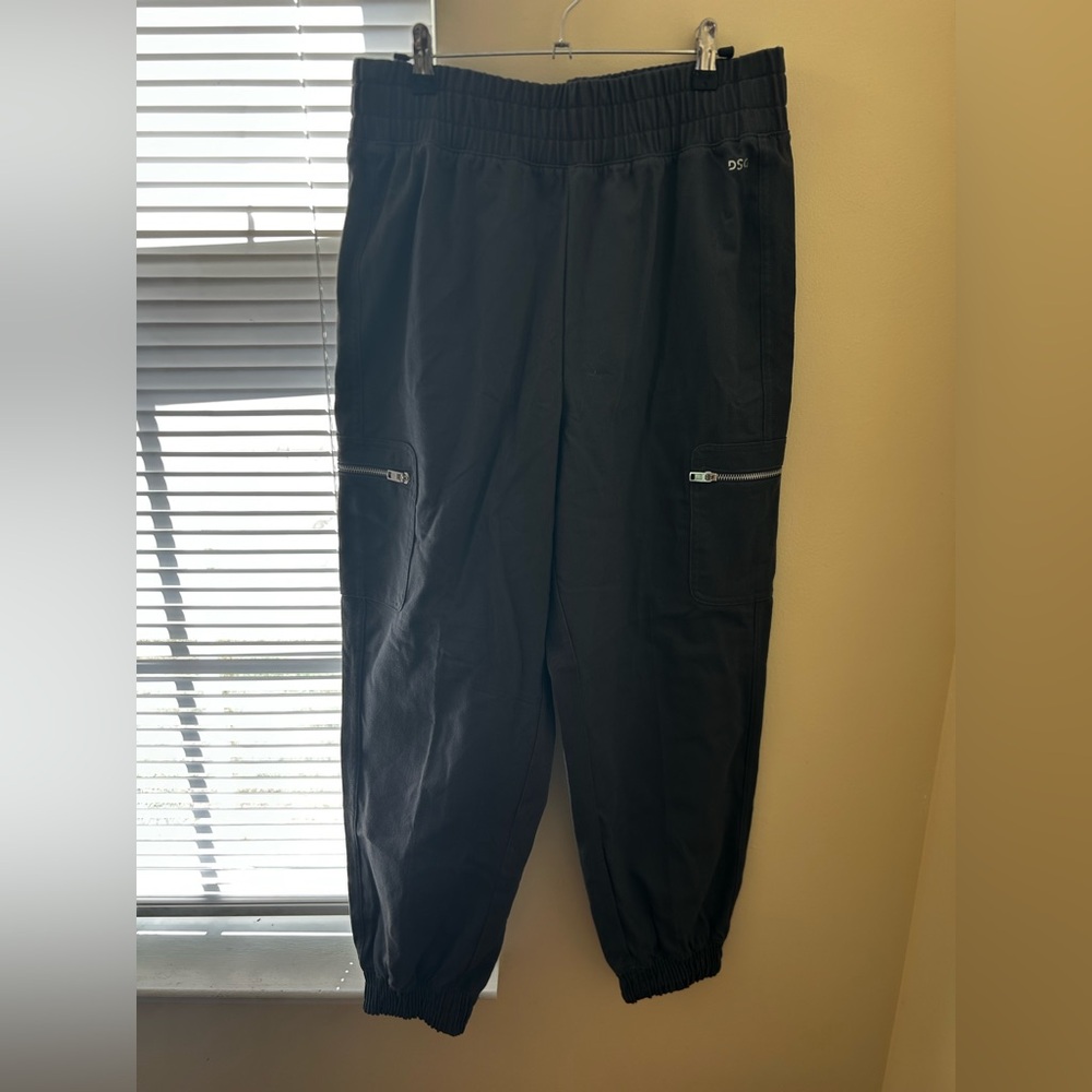 DSG women’s jogger pants